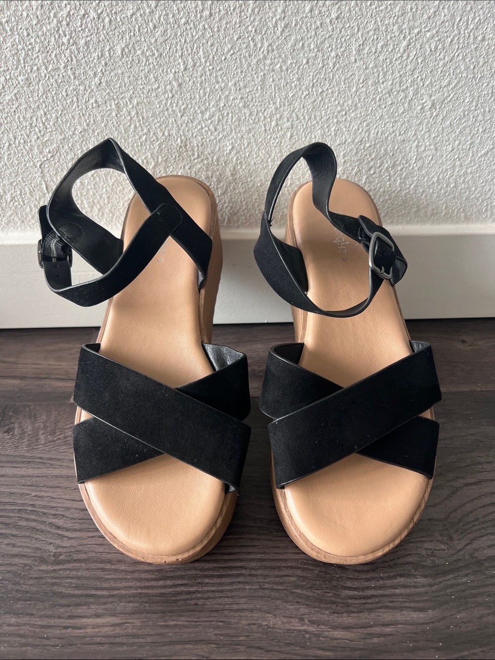 Womens Black Cross-Strap Ankle Sandals